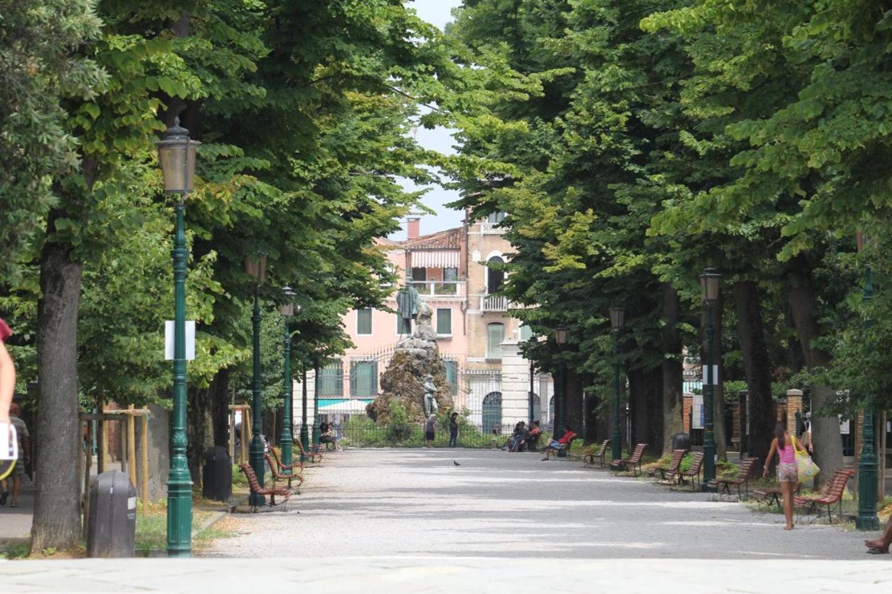 Veneziacentopercento Nicoli Apartment エクステリア 写真